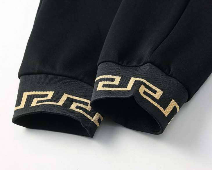 Picture of Versace Sweater Suits _SKUVersacem-3xl14m0242766